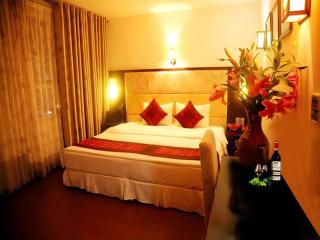 New Moon Hotel - 4