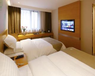 GreenTree Inn Shandong Heze Caoxian Zhuangzhai Town Oriental Times City Business Hotel - 1