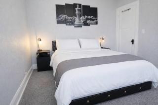 Modern Luxury Retreat Near airport&Lake & DT - 5