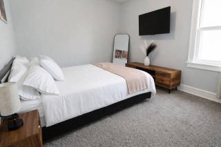 Modern Luxury Retreat Near airport&Lake & DT - 4