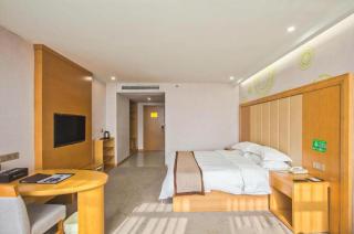GreenTree Inn Tongxiang Chongfuzhen World Fur Center Branch - 6