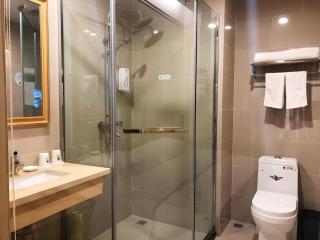 GreenTree Inn Urumqi Airport Tianyi International City - 5