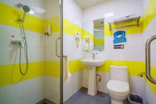 7Days Inn Tianjin Fifth Avenue Youyi Road Branch - 9