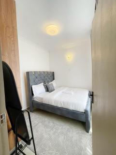 Luxora Living - 4