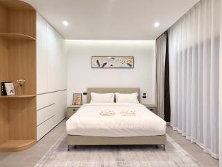 Chiang Mai, Brand-New, Modern, Luxuriously Decorated, Detached Garden Pool Villa, Close to the Old City and Changkhan Road Night Bazaar, Ideal for Family Team-Building Vacations, Four-Bedroom, Five-Bathroom Villa 09 - 2