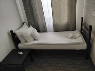 BUDGET Guest Room in Central Pedestrian Zone - Renovated - 1