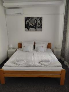 BUDGET Guest Room in Central Pedestrian Zone - Renovated - 9