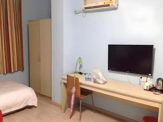 Super 8 Hotel Guangzhou Huanghuagang Branch - 5