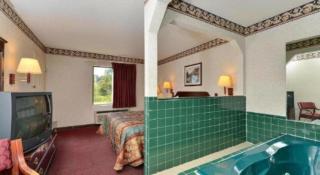 Quality Inn - 3