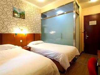 GreenTree Alliance Beijing Tiantan DonGMEn Hotel - 1