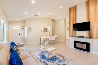 Cozy Desert Escape with Modern ComfortsVilla - 3