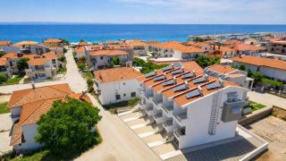 Nikiti Holiday - 0
