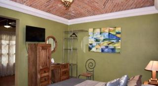 HOTEL ANA CATALINA & SUITES - 1