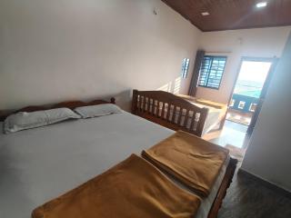 Cozinn B114 Sea facing rooms in Gokarna - 4