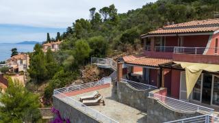 Luxury Beach House - 5