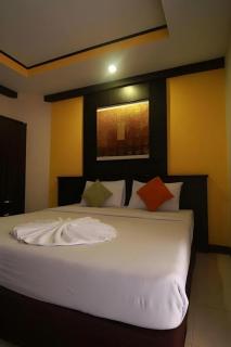 Grand Pinnacle Hotel - 2