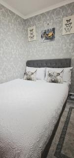 Cozy Erith Hideaway - Perfect for Couples - 8
