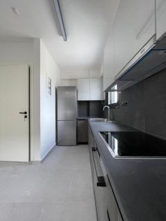 Athenean Gem Near Metro Mall - 2