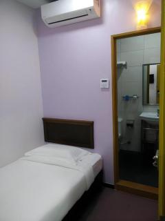ID Hotel Yayasan - 5