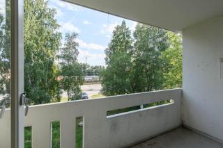 Remontoitu 100m2 kerrostalohuoneisto Hangossa, 3 makuuhuonetta, eteläparveke - 6