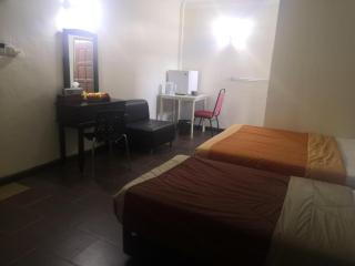 OYO 90473 Opah Inn Hotel - 1