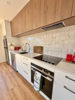 Better Together BnB - Near City, Central Living - 4