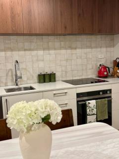 Better Together BnB - Near City, Central Living - 2