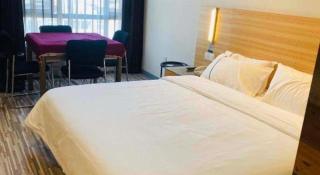 City Comfort Inn Wuhan Rui'an Street Metro Station - 1