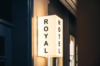 Royal Hotel - 8