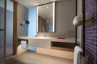 Q Hotel Shanghai Pudong - 8