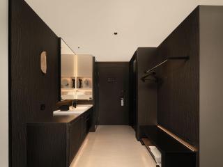 Atour Hotel at Changguangxi Metro Station of Jiangnan University in Wuxi - 1