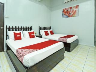 Super OYO Capital O 90659 Raintown Timbers Hotel - 2