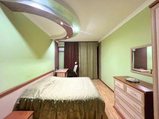 4-room Nalbandyan Apartments 50 - 3