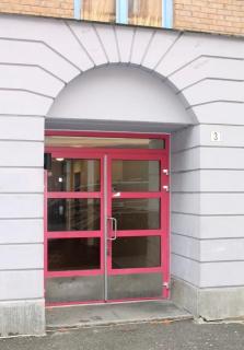 Spacious, central 3BR apt! - 4