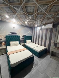 Karachi Family Guest House - 6