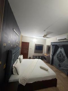 Karachi Family Guest House - 7