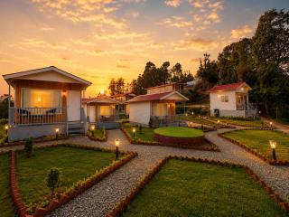 The Grand View Resort Buranskhanda Dhanaulti - 4