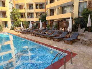 Complex Sands Holiday Apartments - 2