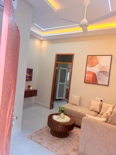 Beige and Bliss Apartment - 2