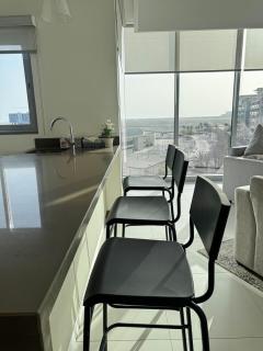 Beachside 2BR Retreat in Durrat Marina - 8
