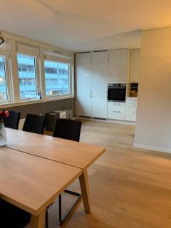 Spacious and modern townhouse with parking, 3 bedrooms - 6