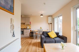 Spacious Group Base - 4 Bed Central Limerick - 0