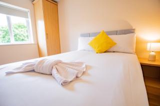 Spacious Group Base - 4 Bed Central Limerick - 5