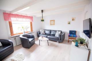 Charming Home in Sandavagur Near the Airport - 6