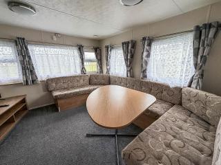 Lovely 6 Berth Caravan For Hire By The Beach At California Cliffs Ref 50010B - 8
