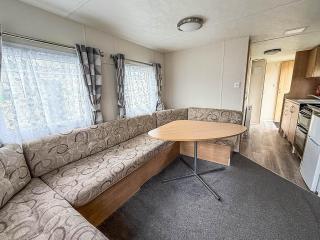 Lovely 6 Berth Caravan For Hire By The Beach At California Cliffs Ref 50010B - 5