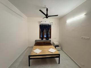 Value Stay Service Apartments - 4