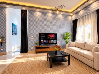 1BR Heated Private Pool in new Cairo - 8