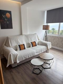 Estudio de diseño con vistas al mar - 4