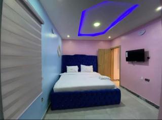 Starexx Luxury Apartment - 3
